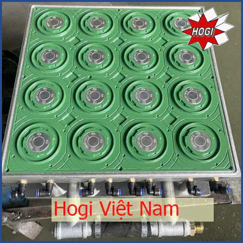 Forming suction mold